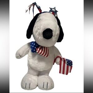 Peanuts 20” Snoopy Patriotic American Flag Extra Large Plush Porch Door Greeter